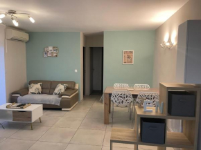 Appartement calme, climatisé 3min à pied de la mer